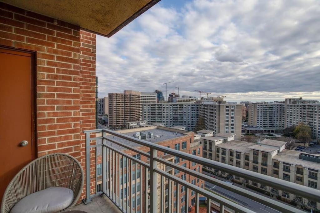 Fantastic 2 Bedroom Condo At Pentagon City Άρλινγκτον Εξωτερικό φωτογραφία