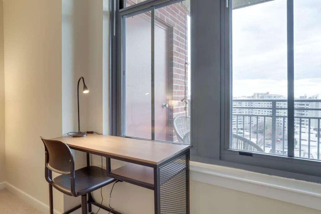 Fantastic 2 Bedroom Condo At Pentagon City Άρλινγκτον Εξωτερικό φωτογραφία
