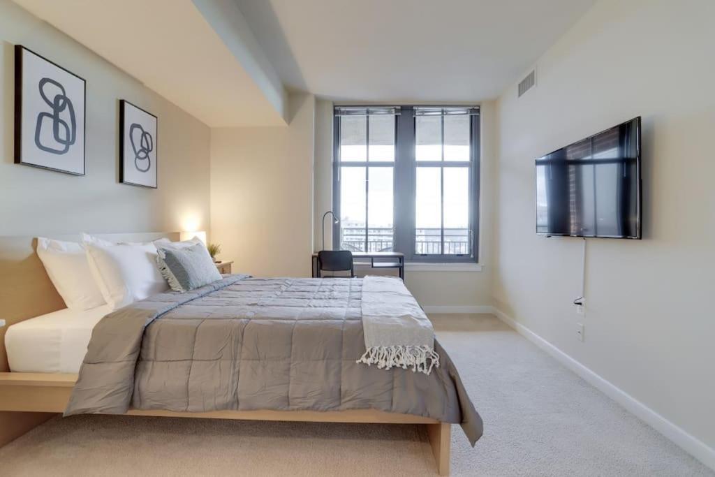 Fantastic 2 Bedroom Condo At Pentagon City Άρλινγκτον Εξωτερικό φωτογραφία